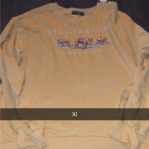 Yellowstone Wyoming Graphic Sweatshirt